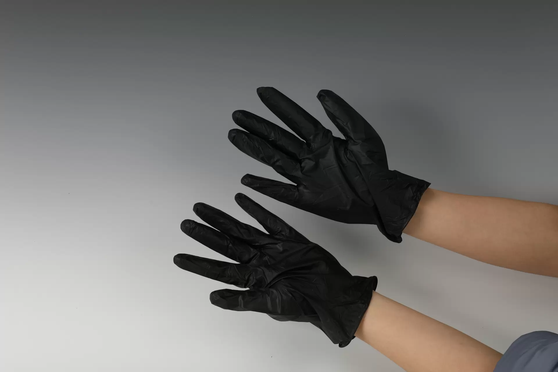 Disposable Black Vinyl Glove