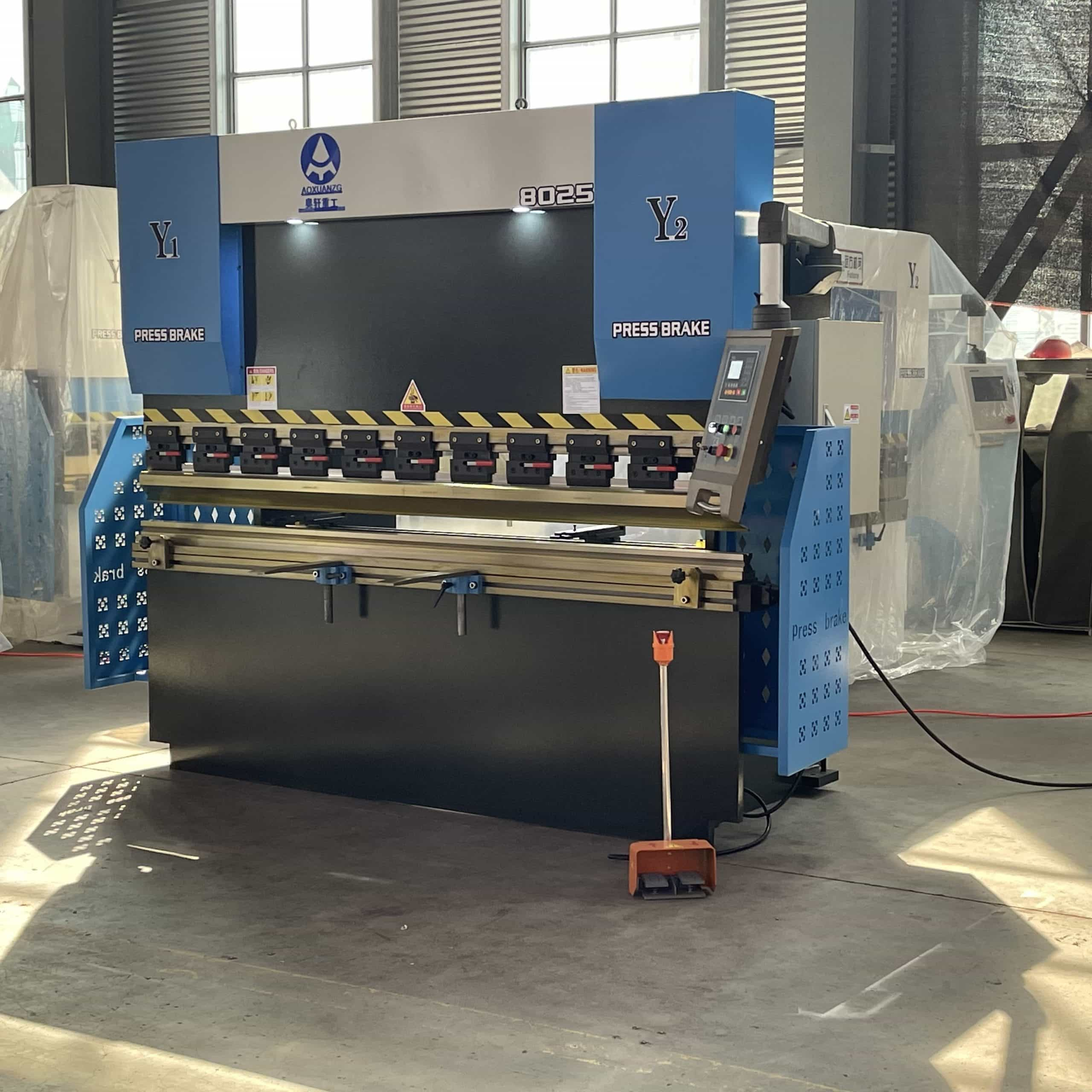 Hydraulic Press Brake