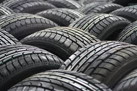タイヤの耐久性向上: ゴムカーボンブラックの耐摩耗性への影響