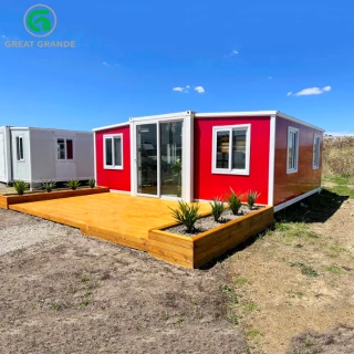 O projeto de uma pequena casa expansível de 20 pés está na Califórnia