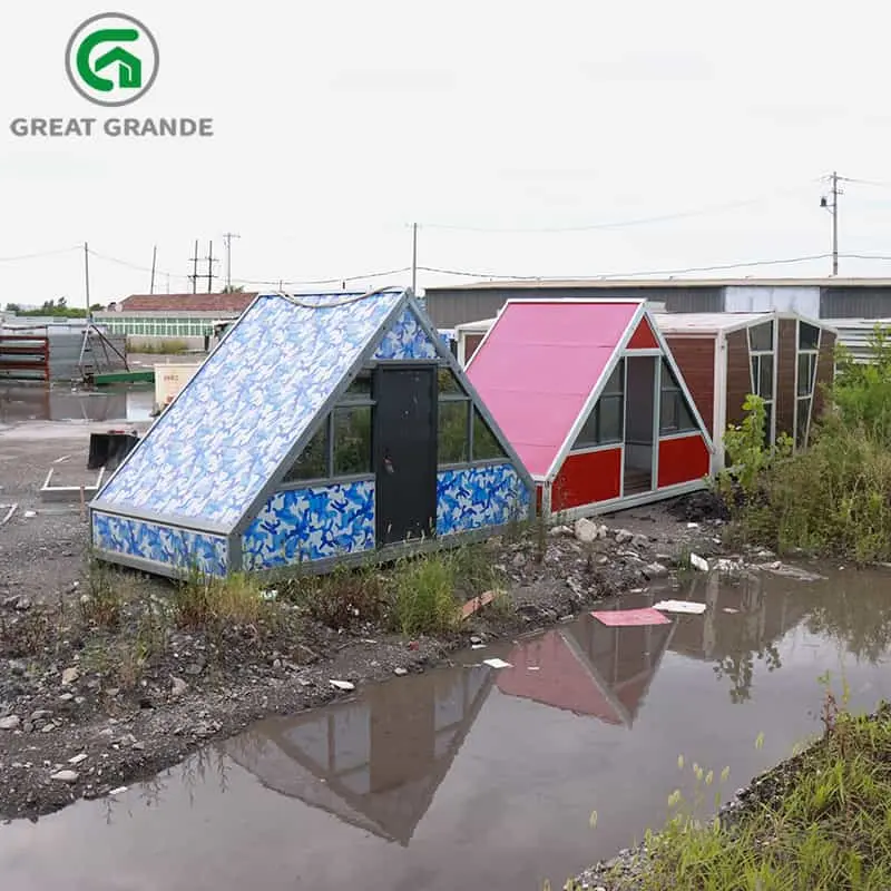 Uso temporal de la construcción del campamento de contenedores triangulares