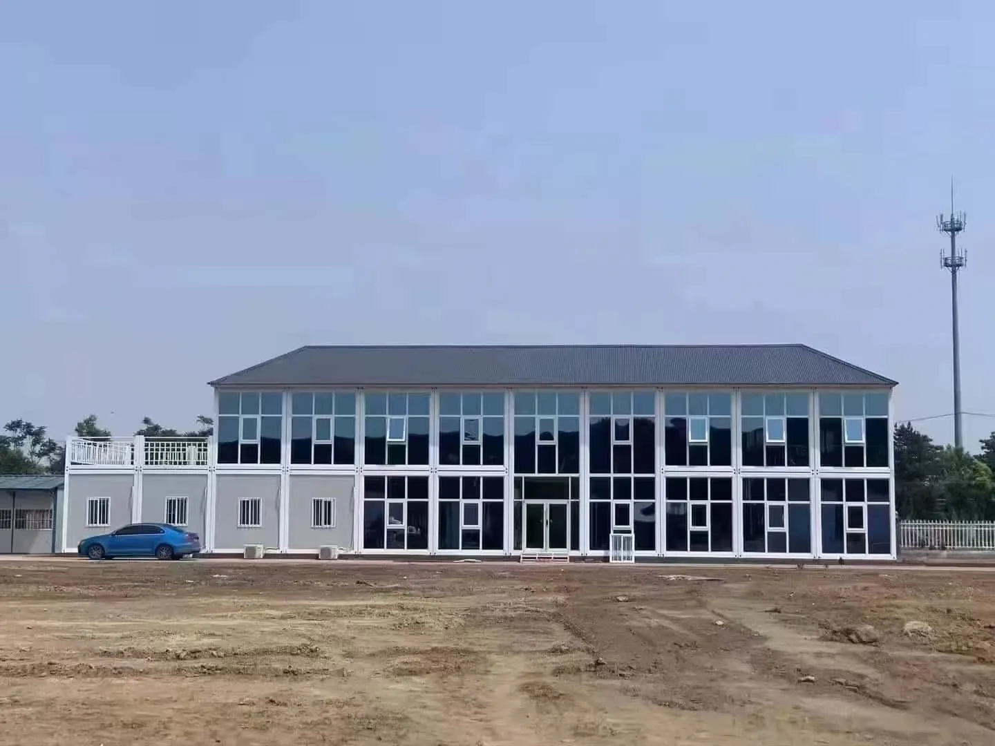 Maisons préfabriquées en conteneurs