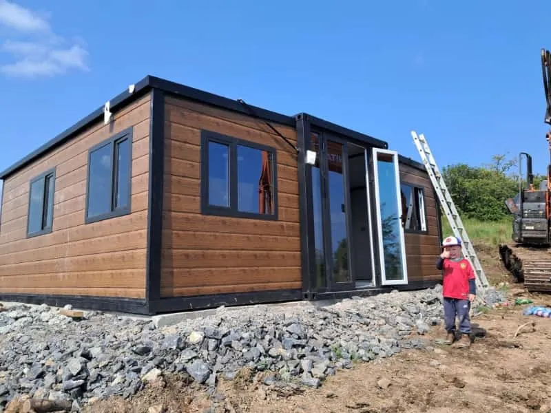 Chinese fold out house application 