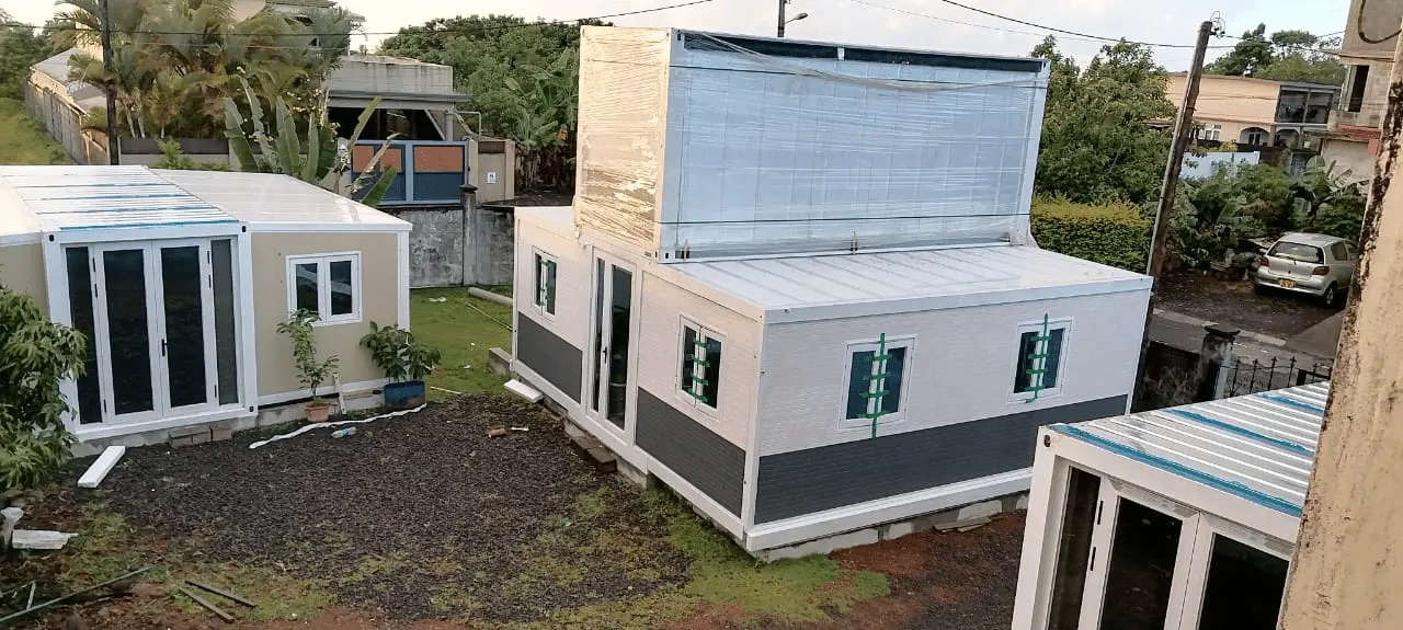 Projeto de casa móvel expansível de 6 metros em Maurício: Redefinindo a vida tropical