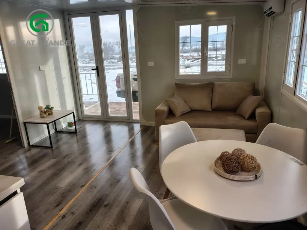 Spécifications intérieures haut de gamme pour une maison conteneur extensible