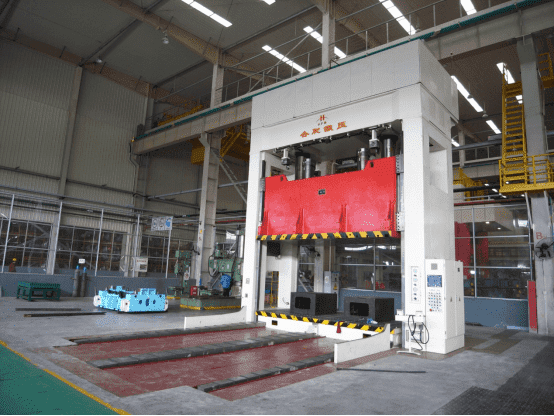 Hydraulic Forging Press: Precision, Power, and Unrivaled Benefits