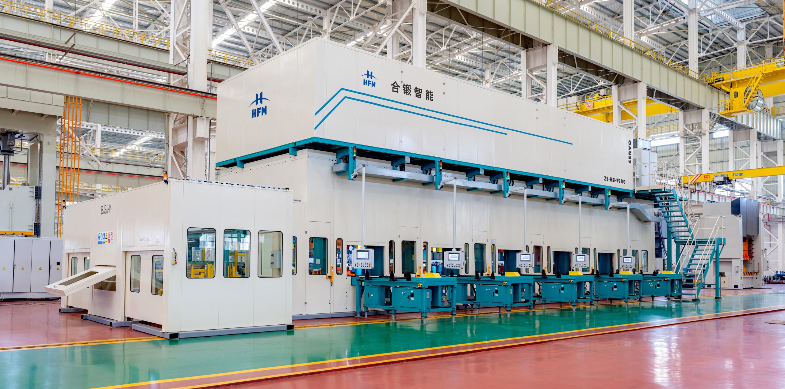 Linea di produzione automatica di stampaggio con pressa idraulica servoassistita ad alta velocità