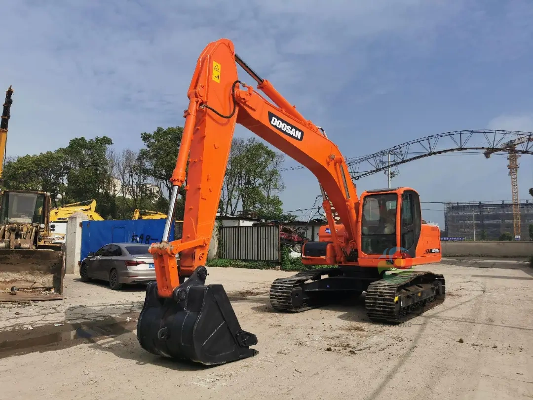 Hot Sale Second Hand Doosan Excavator DX225