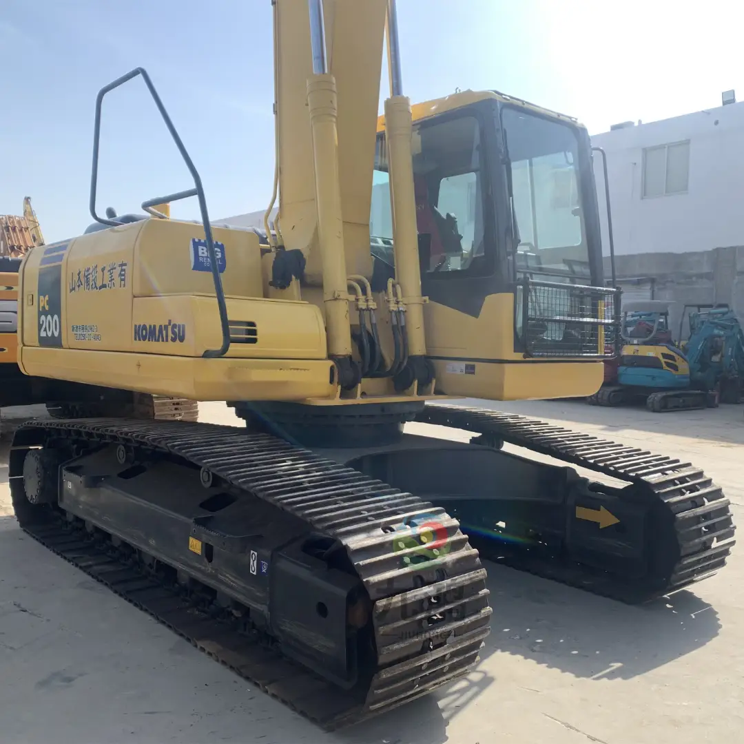 second hand komatsu excavator for digging