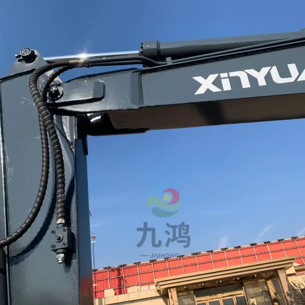 second hand xinyuan75 excavator for sale