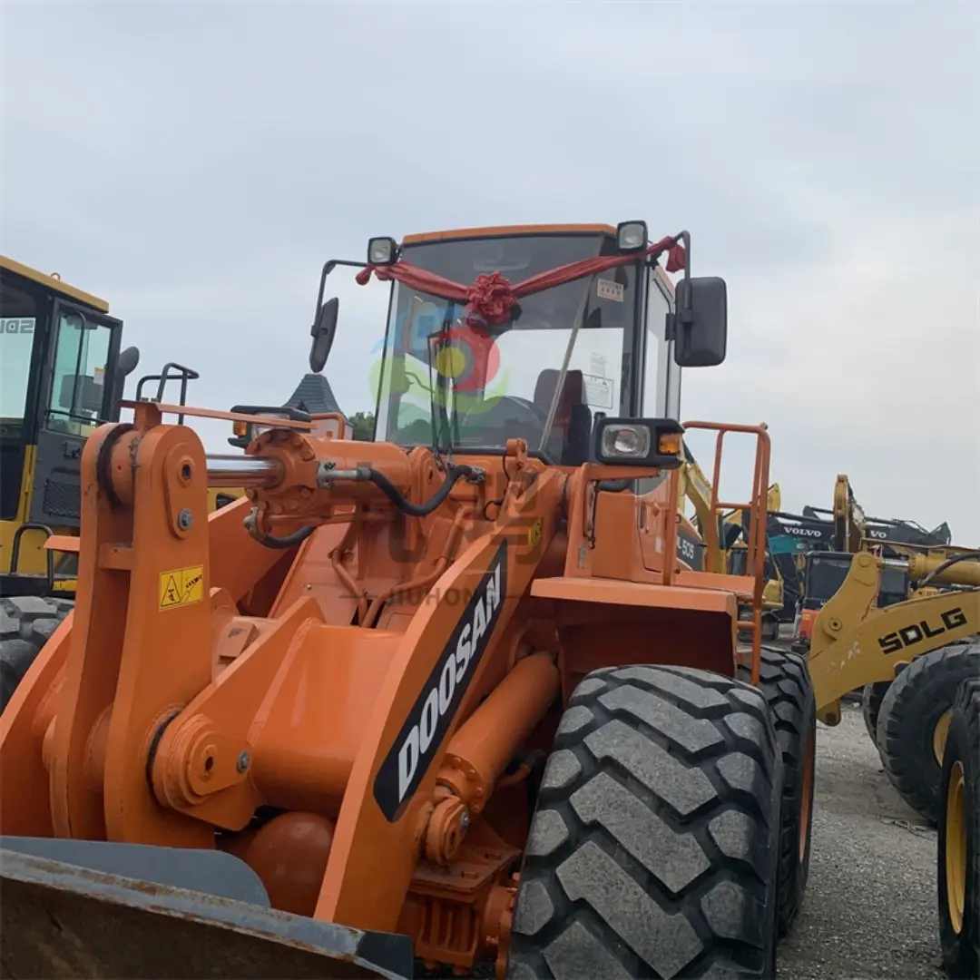 used doosan DL505 road loader for sale