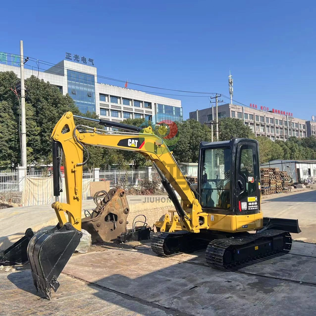 cheap price cat303.5e excavator for sale