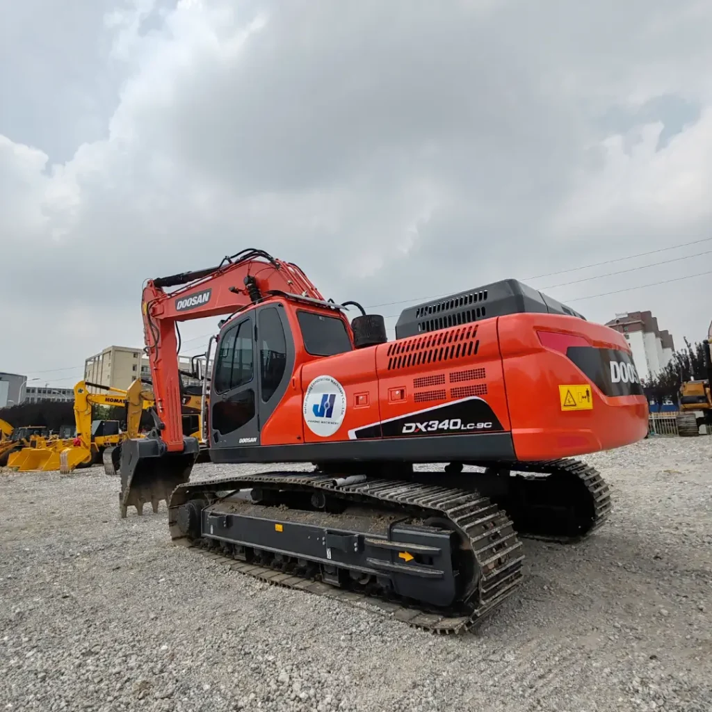 cheap price used dx340 excavator for sale