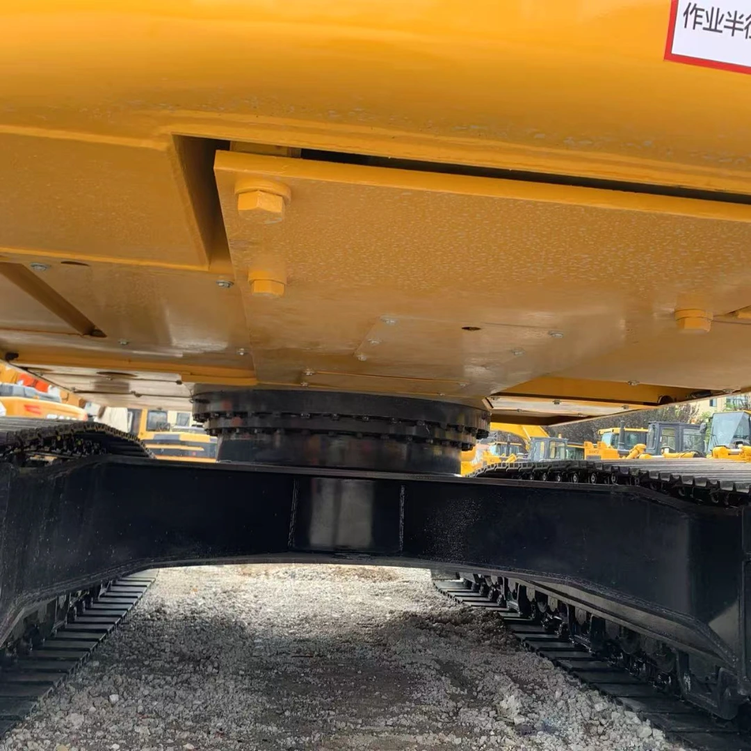 second hand LOVOL FR260E excavator for sale