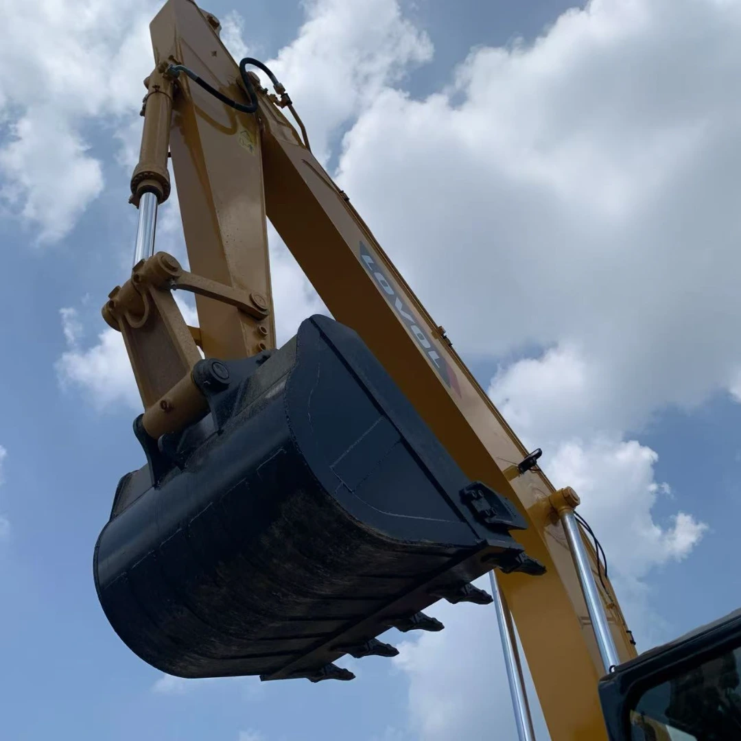 used LOVOL FR260E excavator for sale