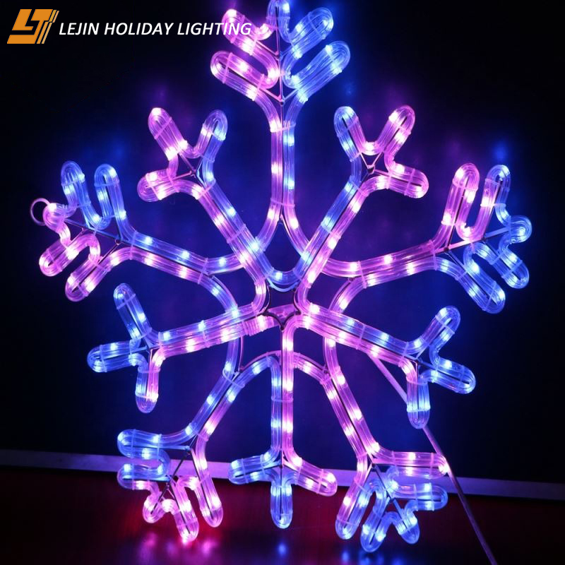 lumières de Noël en forme de flocon de neige