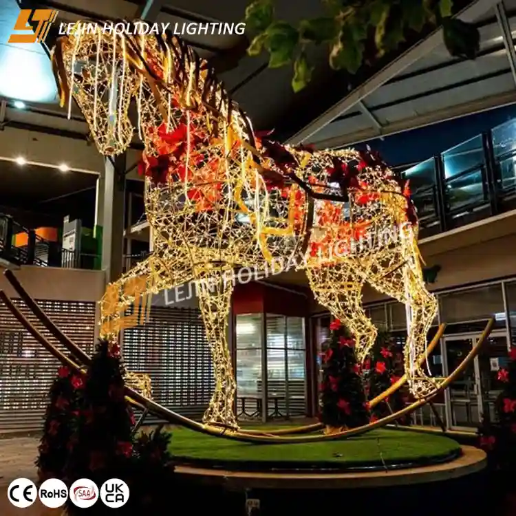 Fornitore di luci a motivo multicolore a LED per decorazioni esterne con motivo a forma di cavallo