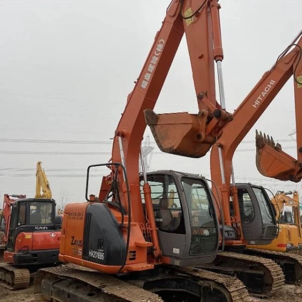 Hitachi ZX135 Used Excavator