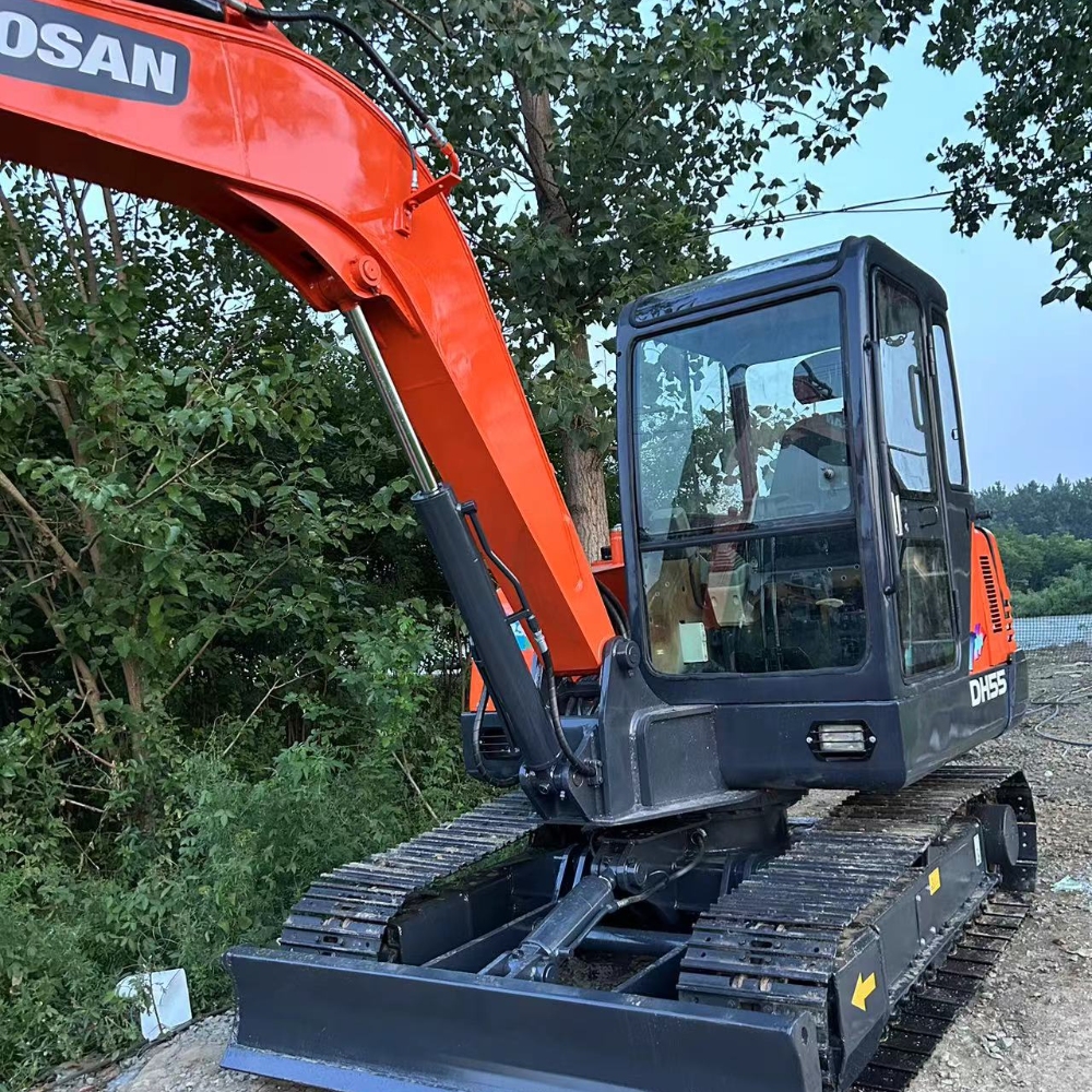 Doosan 55 has good performance and high cost performance