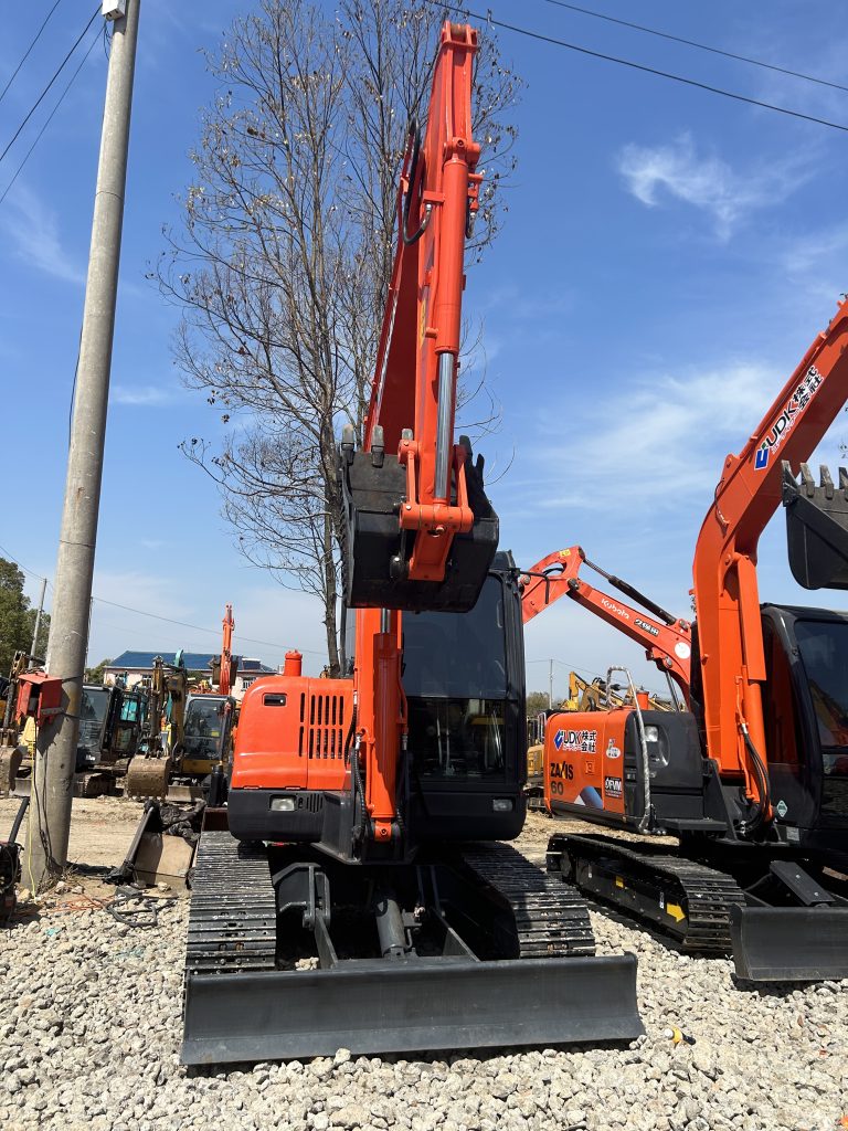 Used Doosan DX60-9C crawler excavator used machinery used excavator 36KW 6tons 0.2m3 for sale