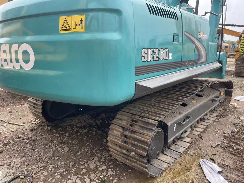 Used Kobelco SK260D crawler excavator used machinery used excavator 131KW 26tons 1.3m3 for sale