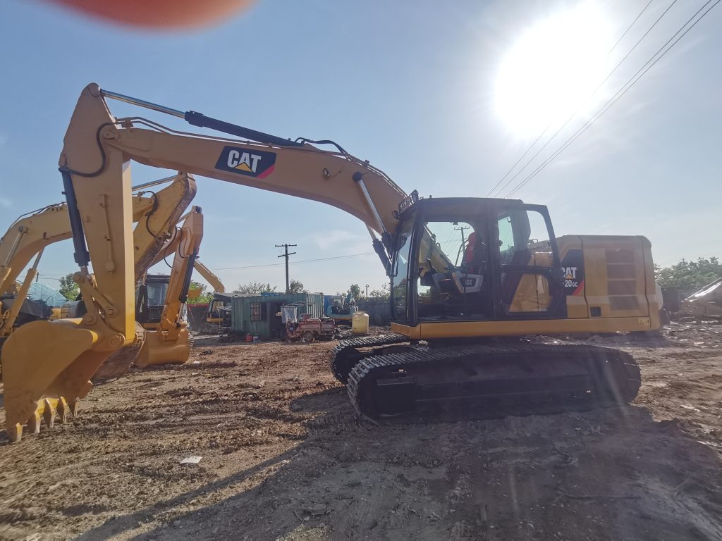 Used Caterpillar 320GC crawler excavator used machinery used excavator 108KW 20tons 1m3 for sale