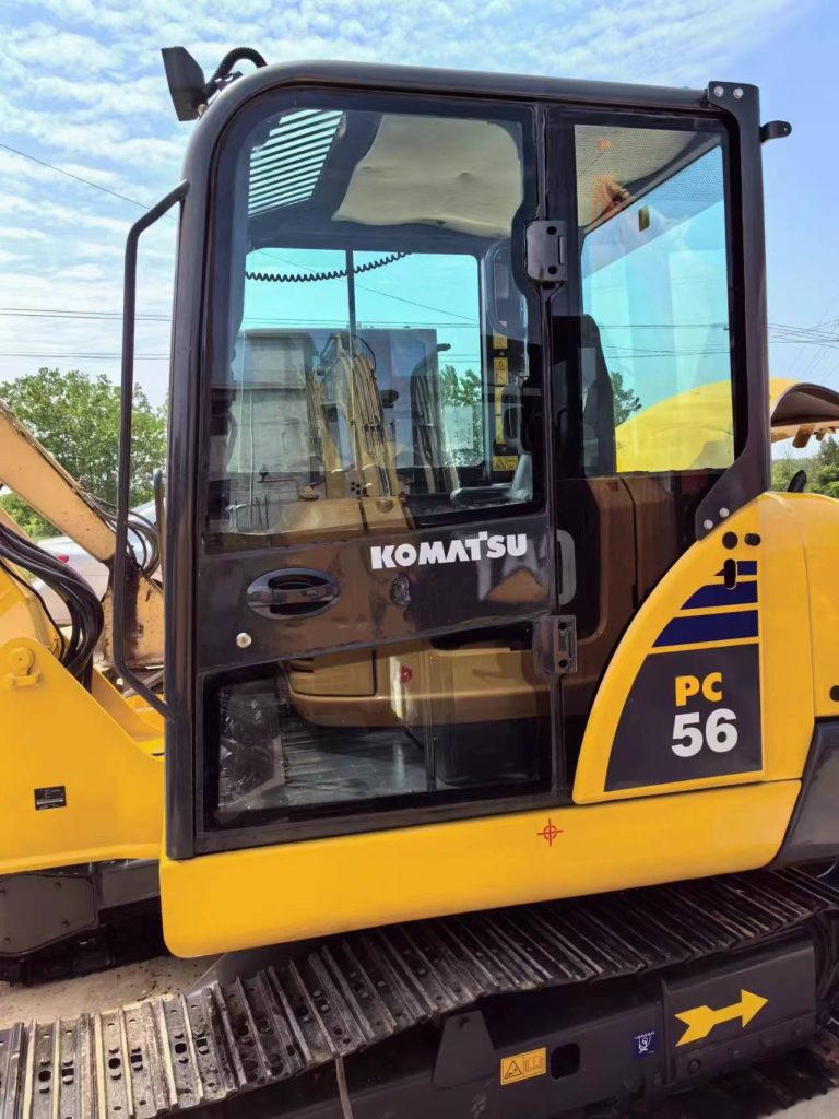 Used Komatsu PC56 Crawler Excavator Used excavator use machinery 35KW 5tons for sale