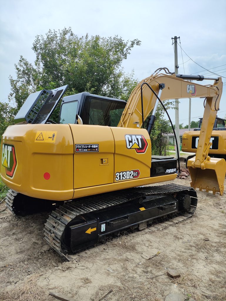 Used Caterpillar 313D2GC crawler excavator used machinery used excavator 88KW 13tons for sale