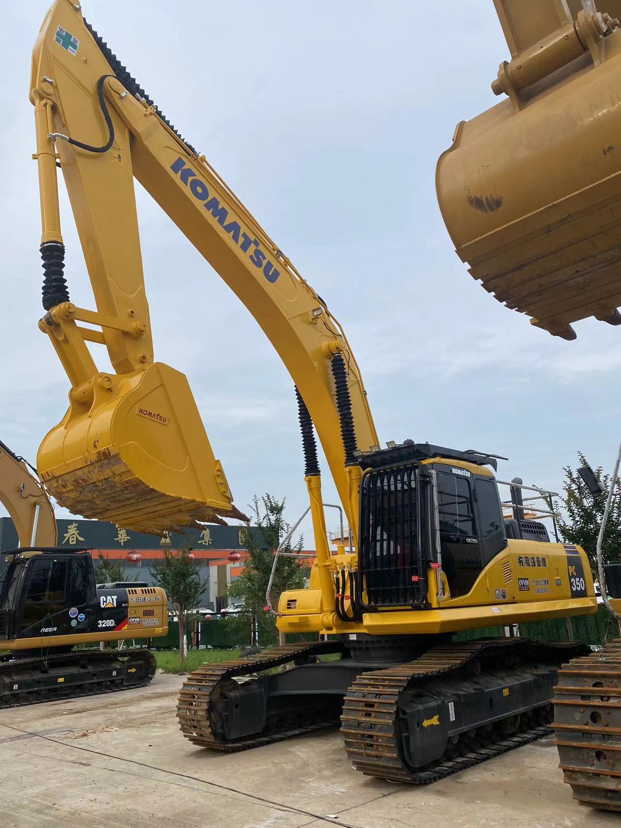 Used Komatsu 350 Crawler Excavator Used excavator use machinery 184KW 35tons for sale