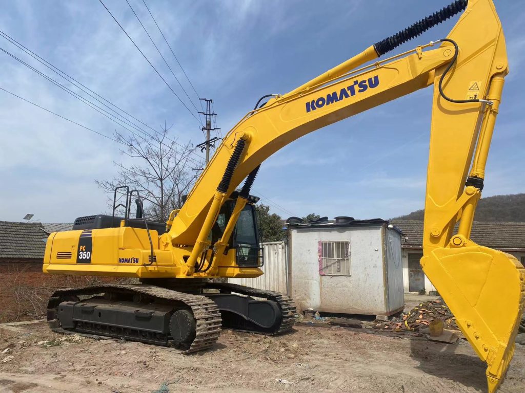 Used Komatsu 350 Crawler Excavator Used excavator use machinery 184KW 35tons for sale