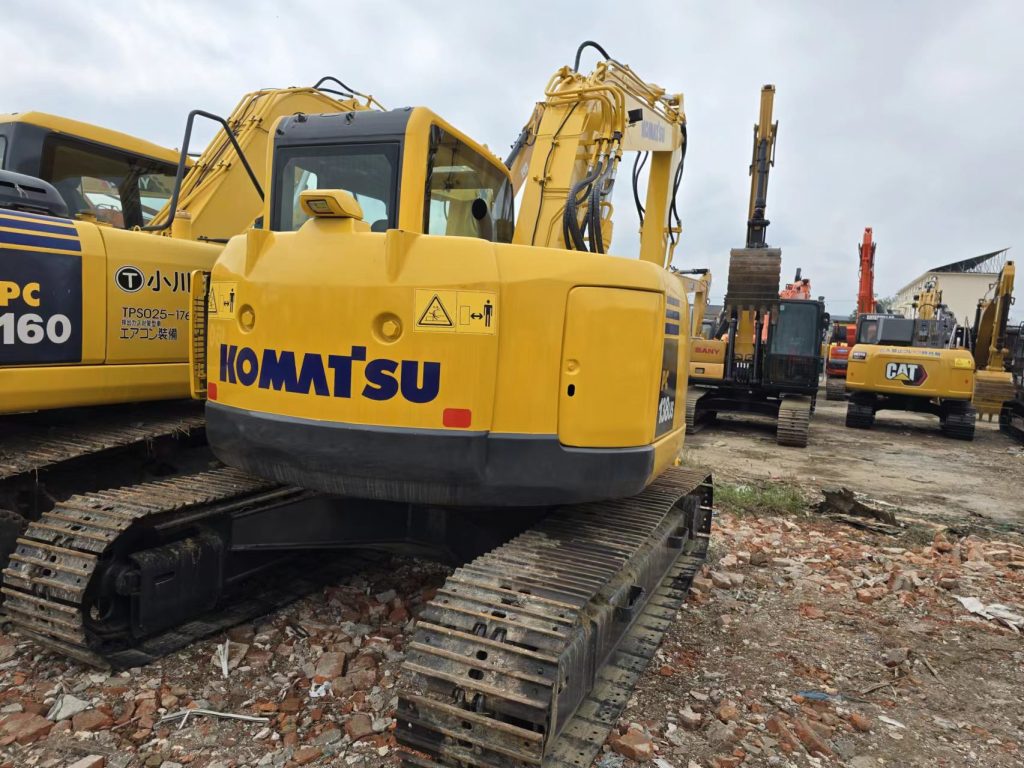 Used Komatsu PC138US excavator use machinery used excavator 88W 13tons for sale