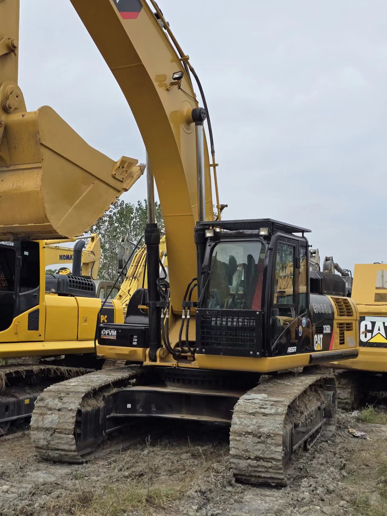 Used Caterpillar 336D2 excavator 208KW 36tons for sale