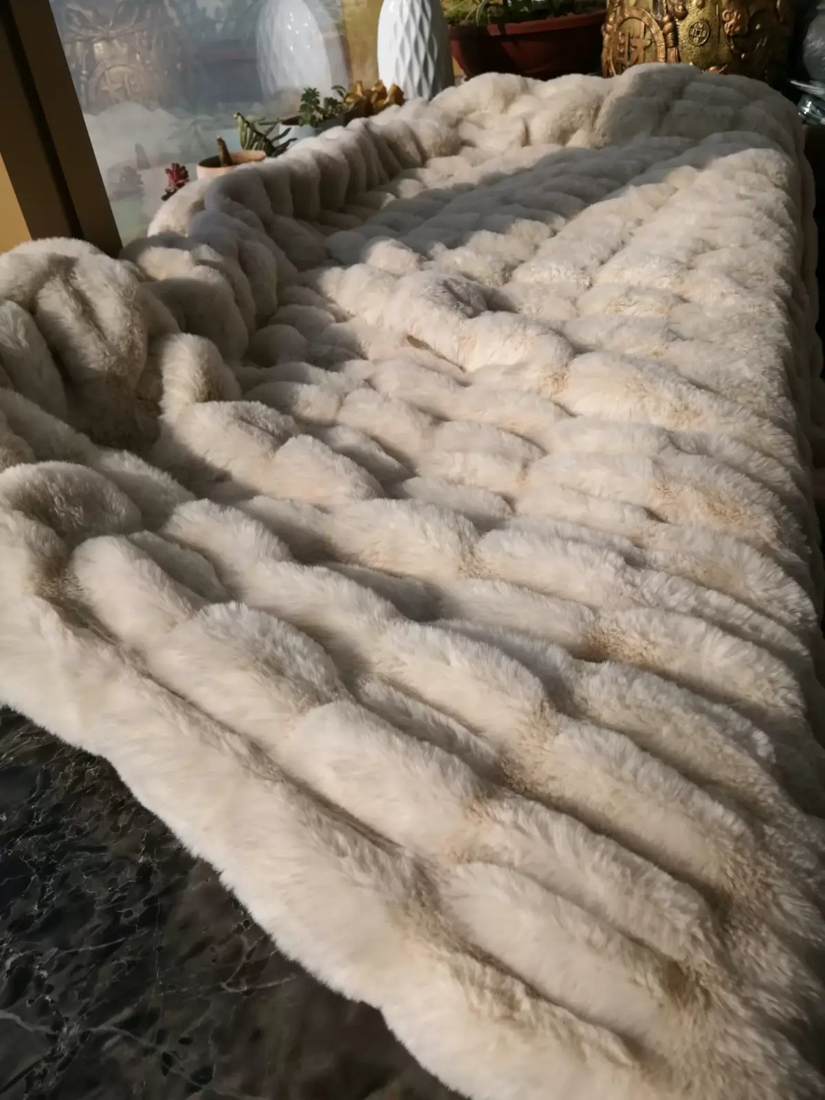 Solid Rabbit Fake Fur with 5% spandex reverse Matched Micromink