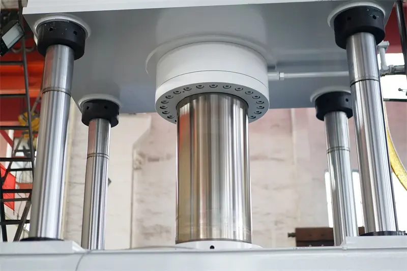 How To Maintain A Four Column Hydraulic Press?