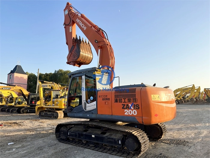 Excavadora mediana Hitachi usada de 20 toneladas