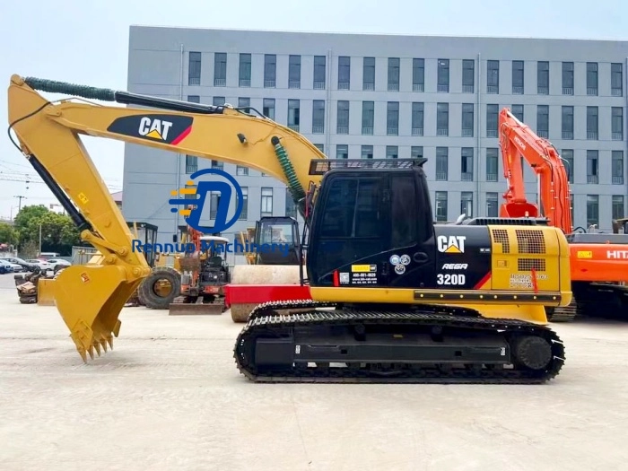 حفارة كاتربيلر CAT320D مستعملة للتعدين