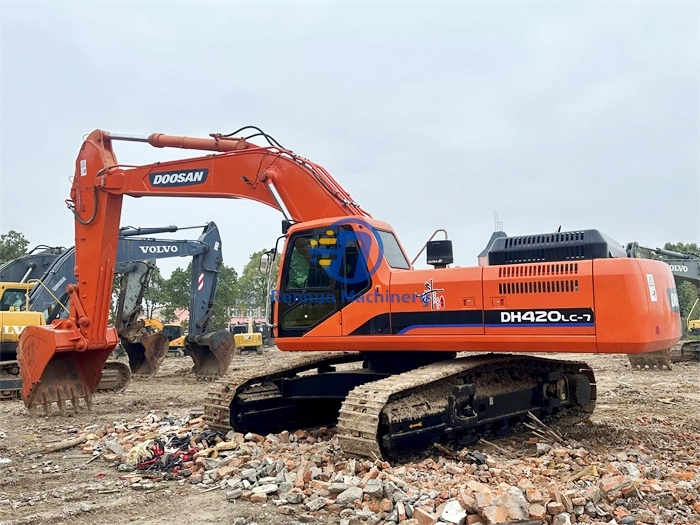 Большой экскаватор Doosan DH420 б/у