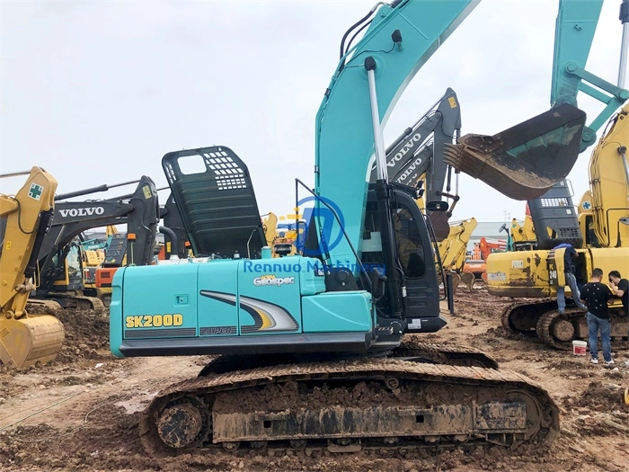 Б/у оригинальный японский экскаватор Kobelco SK200