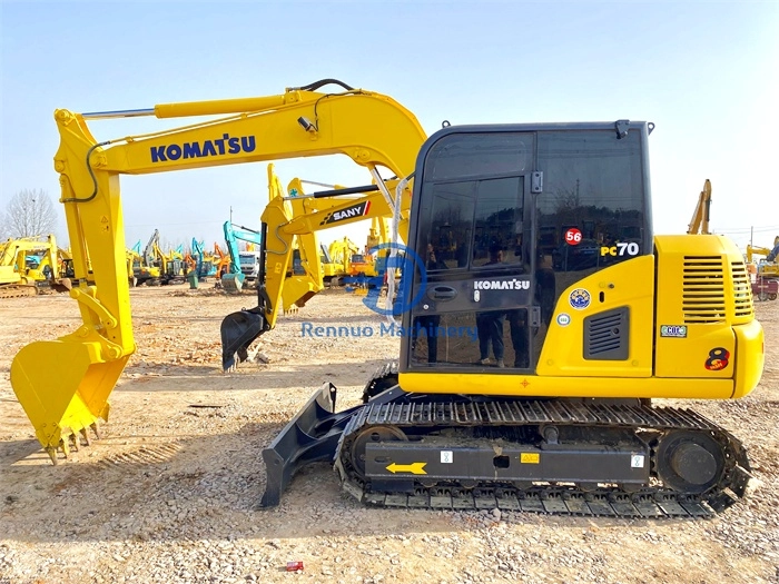 Escavadeira Komatsu PC70-8 japonesa original usada