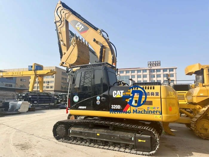 حفارة كاتربيلر CAT320DL مستعملة