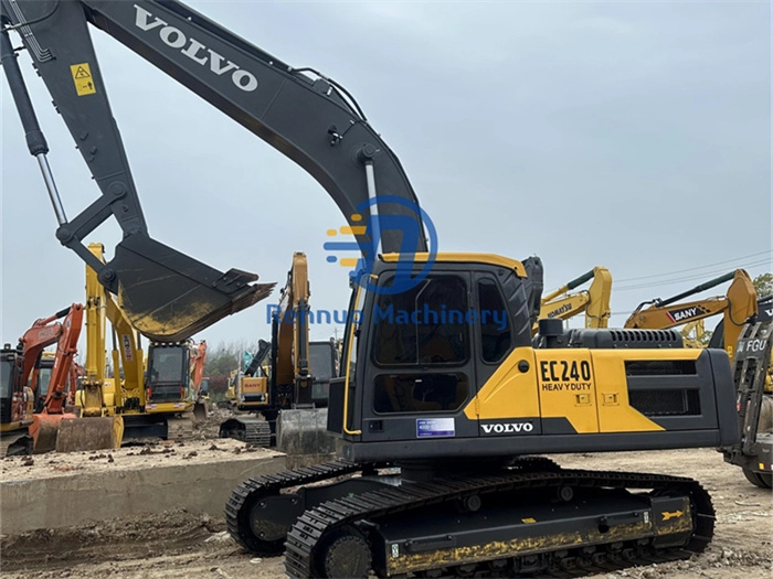 Б/у оригинальный экскаватор Volvo EC240 24 тонны