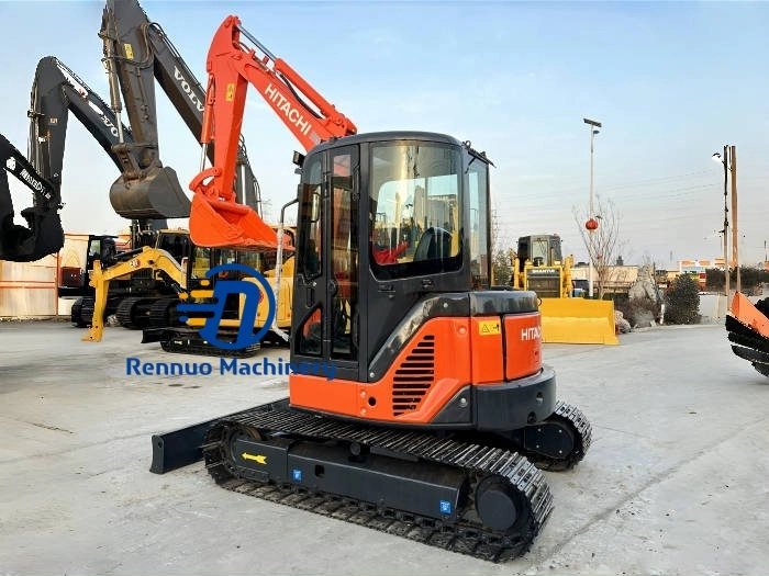 Miniexcavadora Hitachi ZX50 de 5 toneladas usada en venta