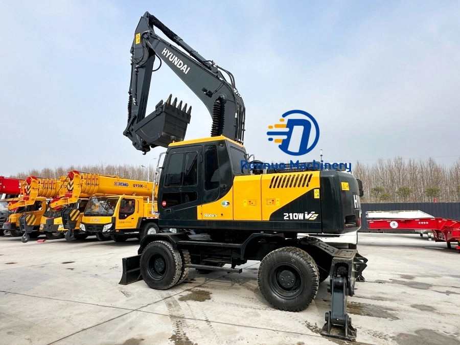 Excavadora de ruedas Hyundai 210 de 21 toneladas usada a buen precio
