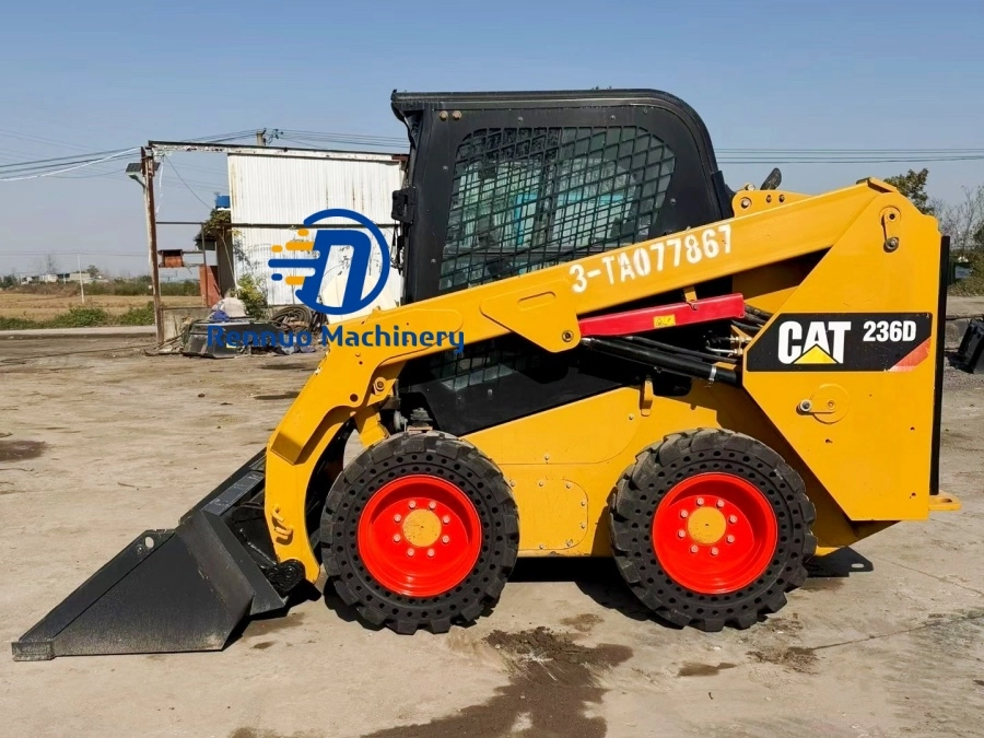Used Caterpillar CAT236D Skid Steer Loader for Sale