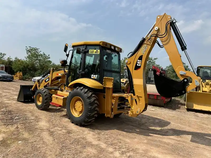 Backhoe loader CAT 420F Supplier