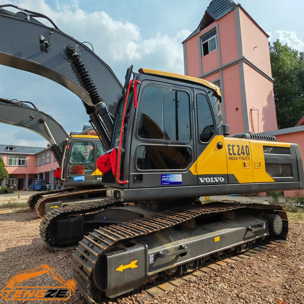 Used Volvo EC240 Excavator