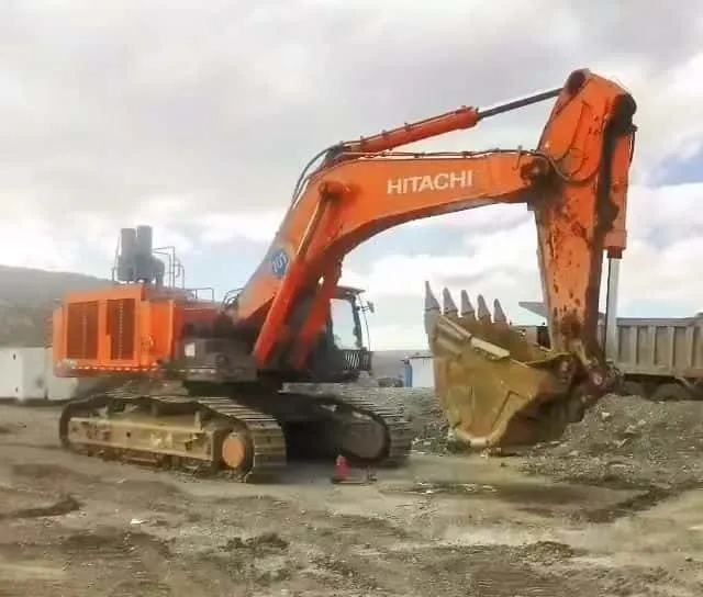 Heavy Machine 90ton Used Excavator Japan Hitachi Zaxis890 for Mine