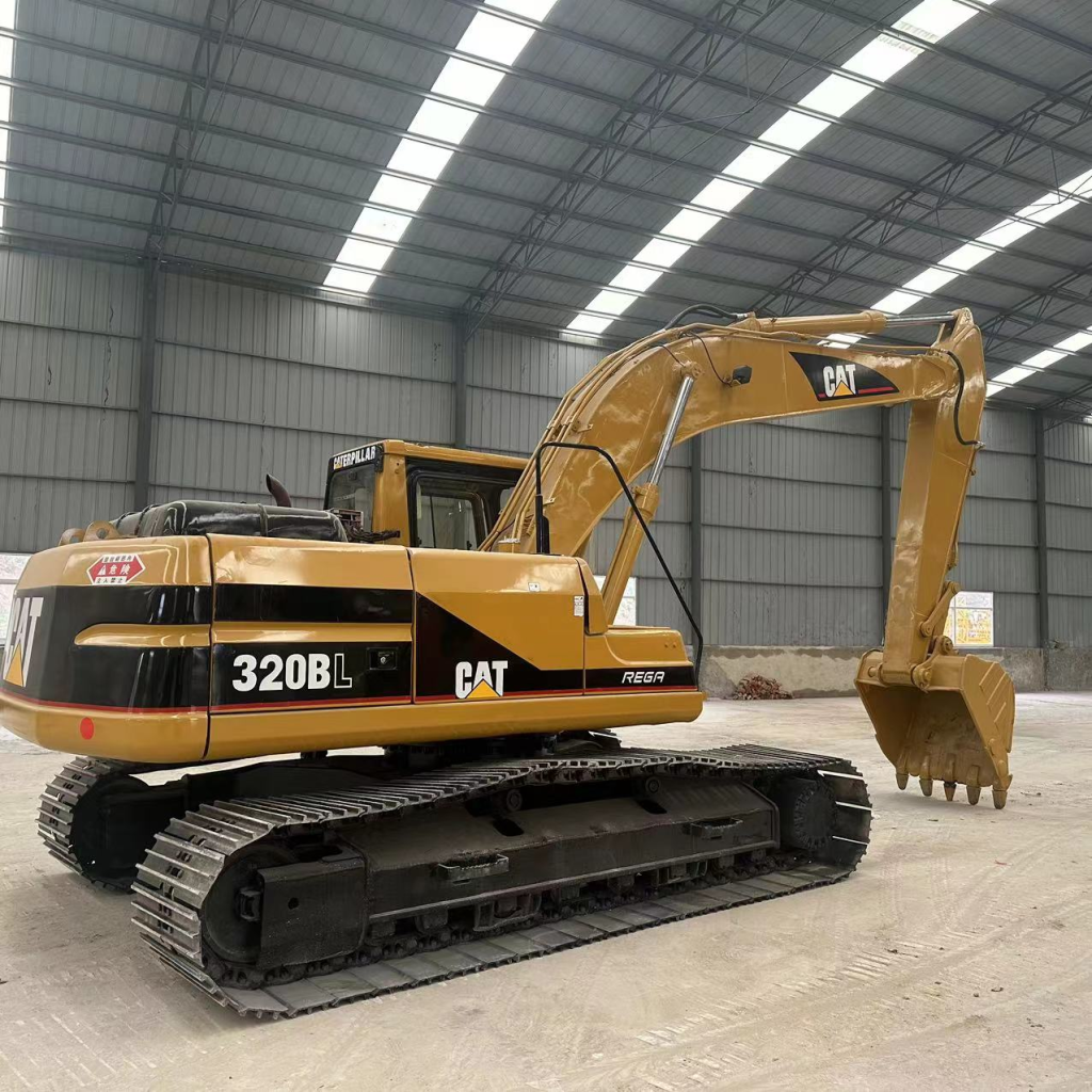 USED MEDIUM EXCAVATOR CAT 320BL