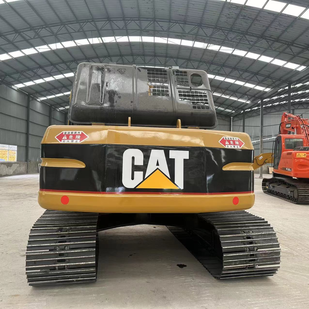 USED MEDIUM EXCAVATOR CAT 320BL