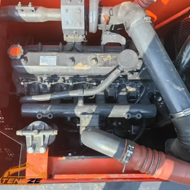 Used Doosan DX225 excavator 5 Used Doosan DX225 excavator